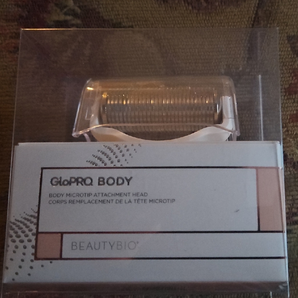 BeautyBio GloPRO Body Microtip Attachment Head